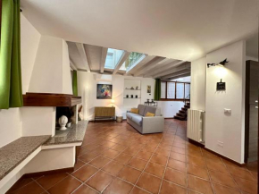 SUNFLOWER APARTMENT